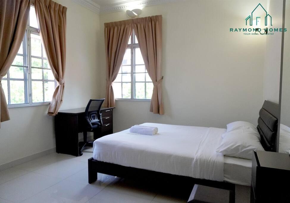 99 Kelawei Apartman George Town  Kültér fotó