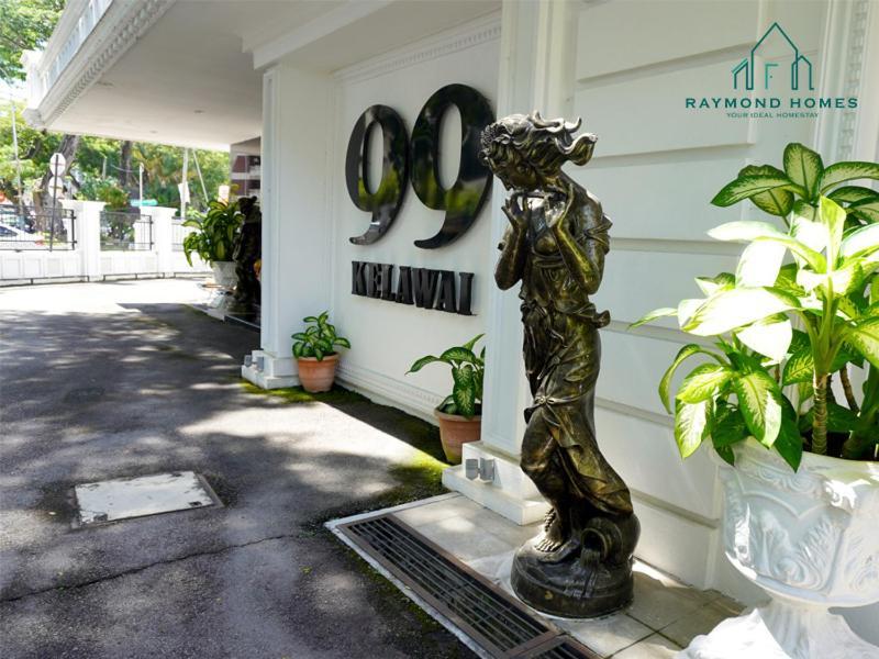 99 Kelawei Apartman George Town  Kültér fotó