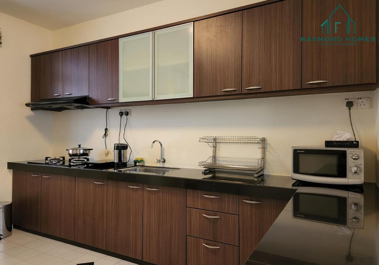 99 Kelawei Apartman George Town  Kültér fotó